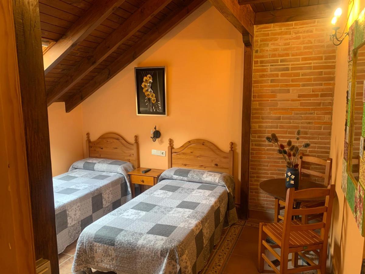 מלון Caín Casa Cuevas מראה חיצוני תמונה